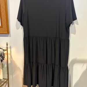 Ash Black Short Sleeve Tiered Dress
